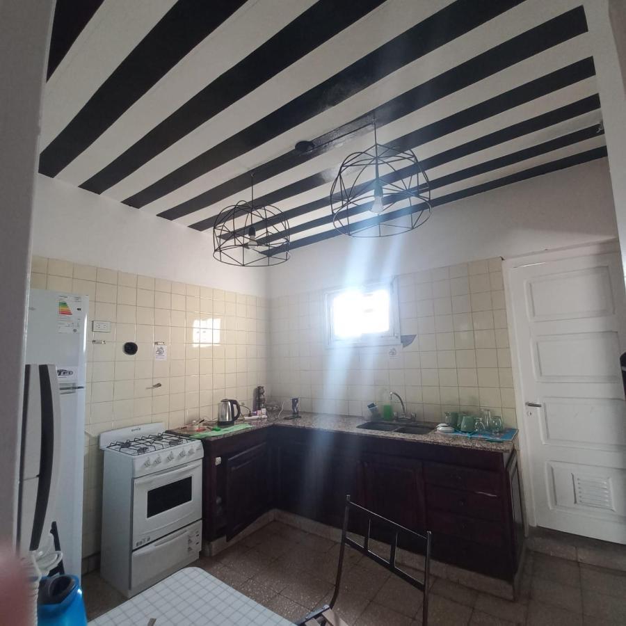 Hostel Lqueen 1 ซัลตา ภายนอก รูปภาพ